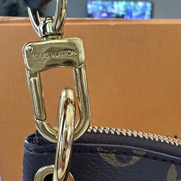 Louis Vuitton Odeon PM black monogram and gold hardware shoulder bag - Picture 5 of 11